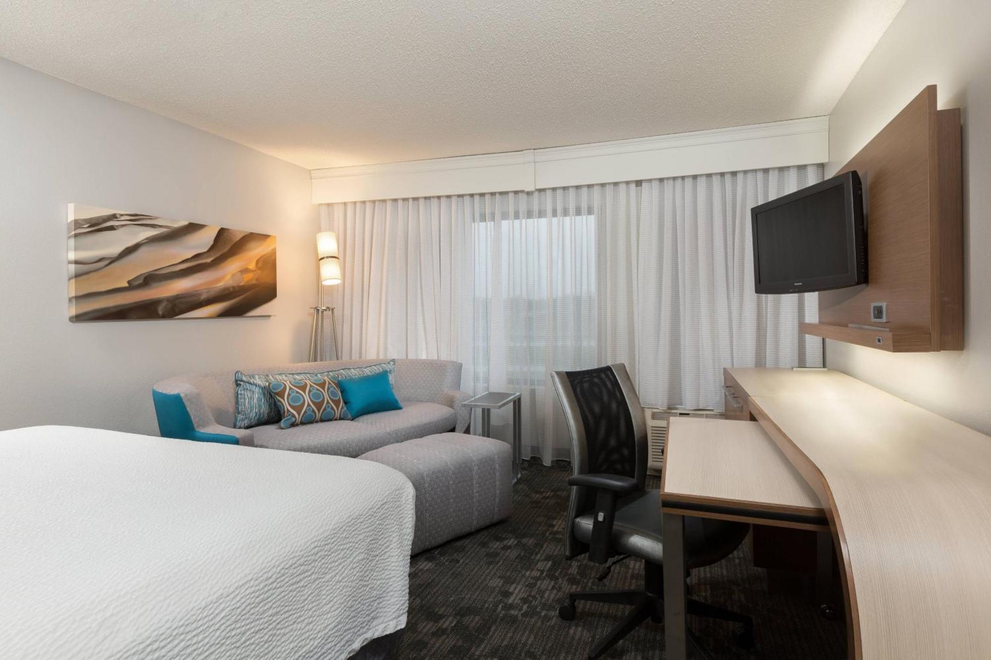 Courtyard Dallas Мескит Екстериор снимка