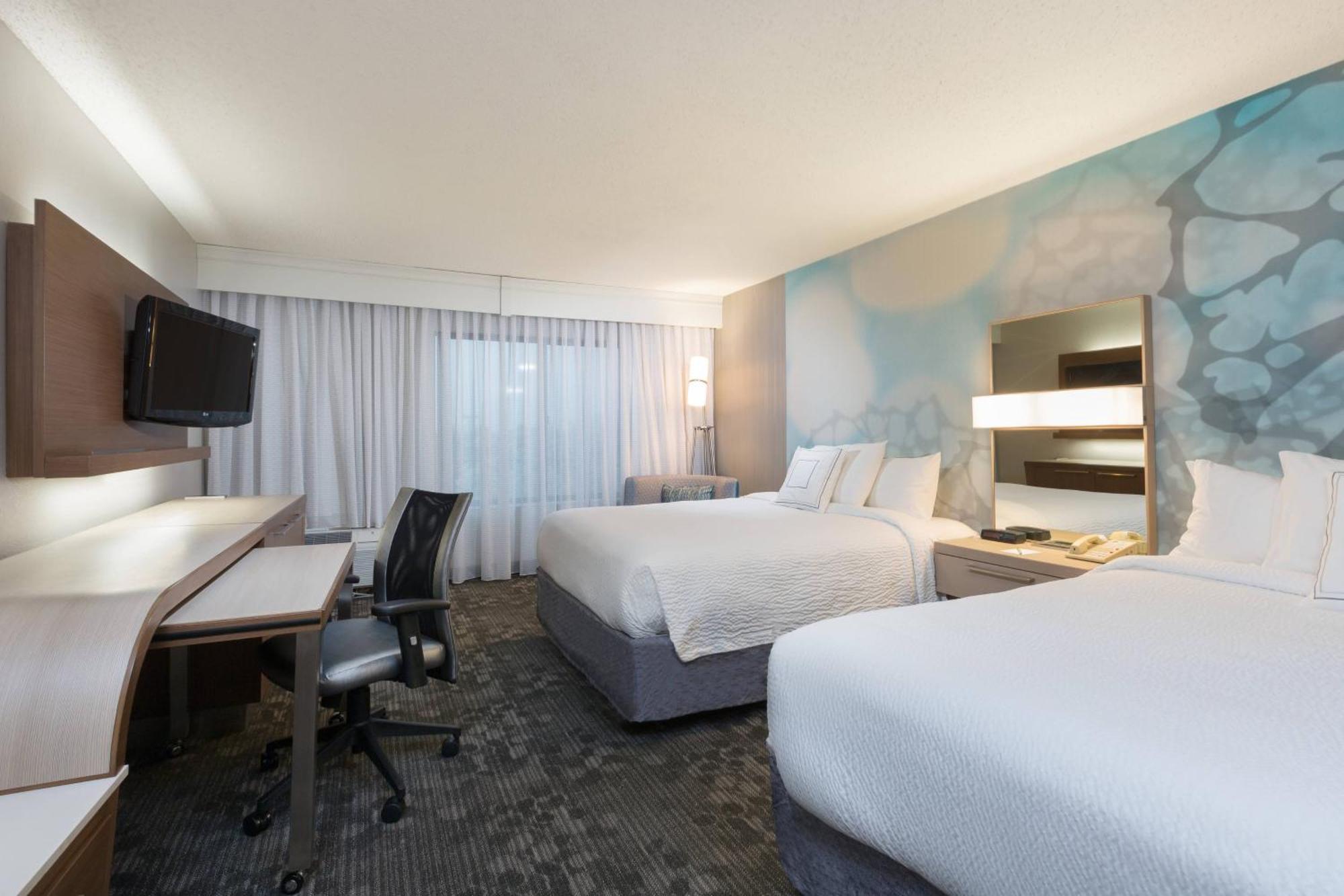 Courtyard Dallas Мескит Екстериор снимка